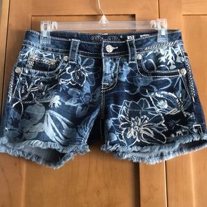 Miss Me Jean Shorts Size 27